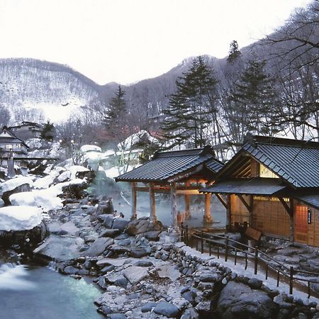 Takaragawa Onsen Ousenkaku Hotell Minakami Eksteriør bilde