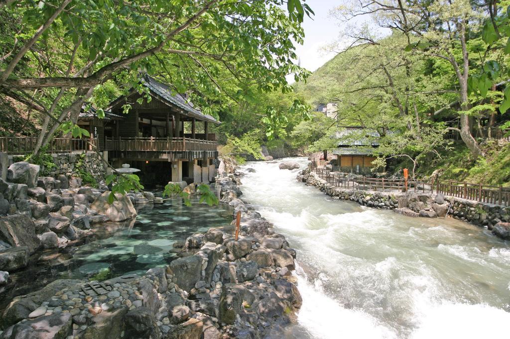 Takaragawa Onsen Ousenkaku Hotell Minakami Eksteriør bilde