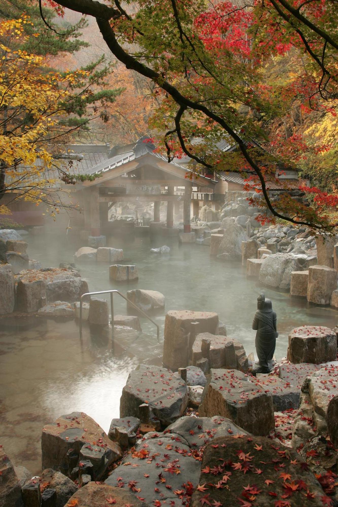 Takaragawa Onsen Ousenkaku Hotell Minakami Eksteriør bilde