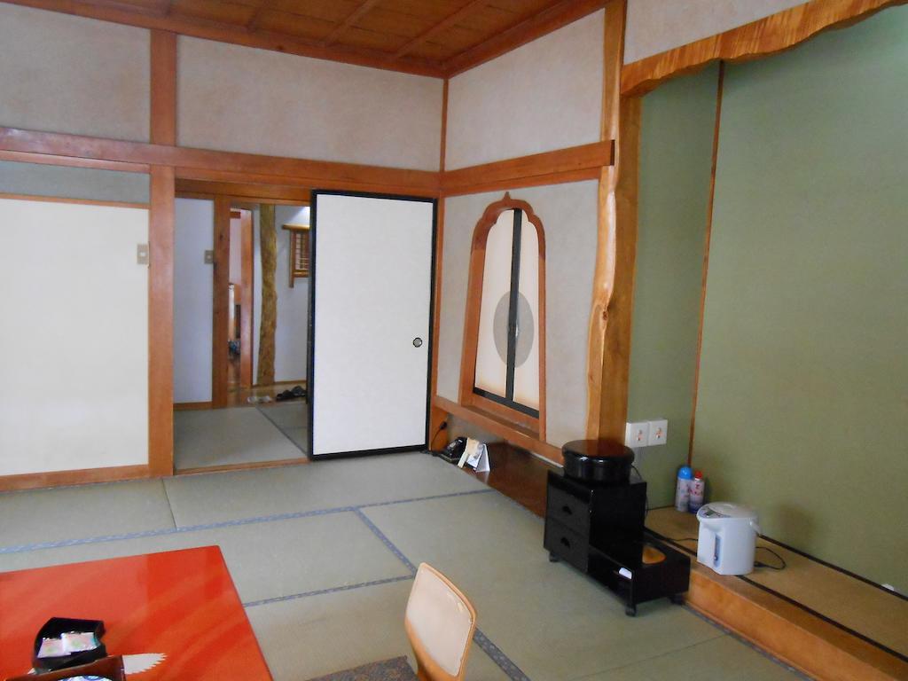 Takaragawa Onsen Ousenkaku Hotell Minakami Eksteriør bilde